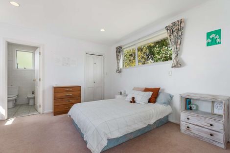 Photo of property in 83 Hendry Avenue, Hillsborough, Auckland, 1042