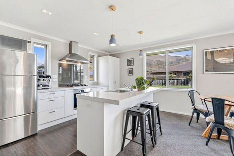 Photo of property in 40 West Meadows Drive, Wanaka, 9305