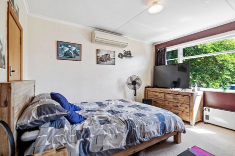 Photo of property in 15 Waterloo Crescent, Hokowhitu, Palmerston North, 4410