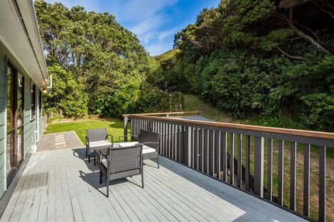 Photo of property in 14 Longitude Place, Whitby, Porirua, 5024