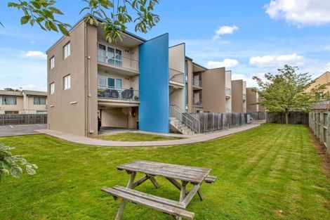 Photo of property in 5/30 Mathesons Road, Phillipstown, Christchurch, 8011