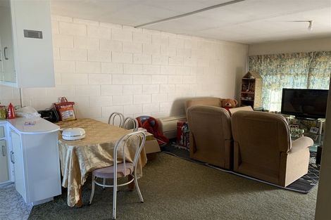 Photo of property in 2/11 Division Street, Riccarton, Christchurch, 8041