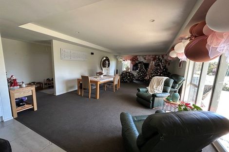 Photo of property in 127 Mcrobbie Road, Kingseat, Papakura, 2580