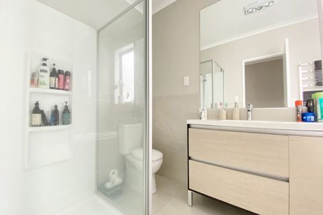 Photo of property in 57 Glidepath Road, Hobsonville, Auckland, 0616