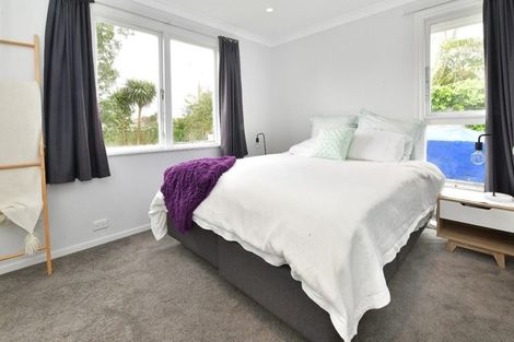 Photo of property in 56 Taurus Crescent, Beach Haven, Auckland, 0626