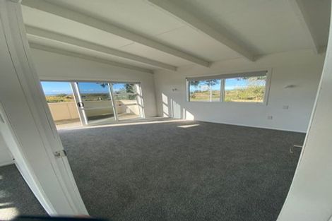 Photo of property in 828a Papamoa Beach Road, Papamoa Beach, Papamoa, 3118