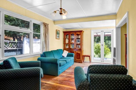 Photo of property in 14 List Street, Welbourn, New Plymouth, 4310