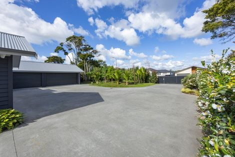 Photo of property in 212 Matua Road, Kumeu, 0810