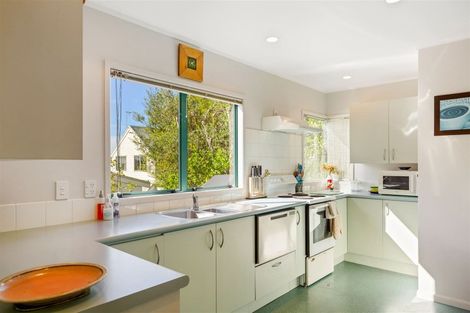 Photo of property in 11/485 Don Buck Road, Massey, Auckland, 0614