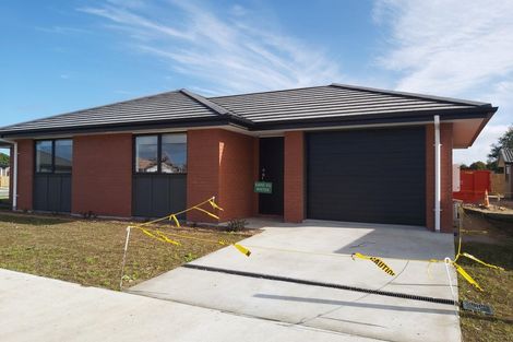 Photo of property in 18 Haddonstone Avenue, Rototuna North, Hamilton, 3210