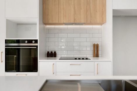 Photo of property in 3 Simpson Crescent, Wanaka, 9305