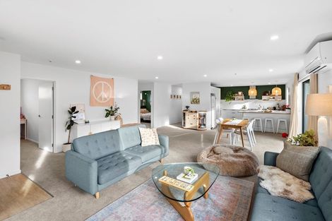 Photo of property in 17 Tuke Lane, Wanaka, 9305