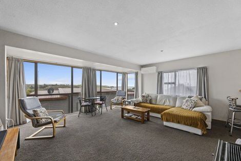 Photo of property in 13 Stirling Street, Kakanui, Oamaru, 9495