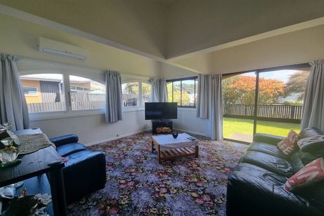 Photo of property in 37 Lonsdale Street, New Brighton, Christchurch, 8083