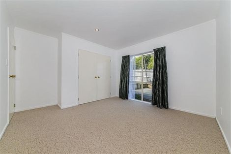 Photo of property in 1 Jacinta Grove, Swanson, Auckland, 0612