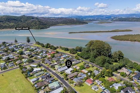 Photo of property in 64 Catherine Crescent, Whitianga, 3510