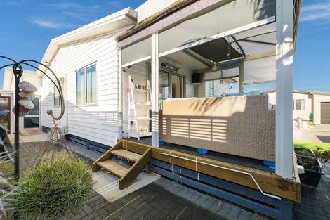 Photo of property in 11 Kamahi Crescent, Papamoa Beach, Papamoa, 3118