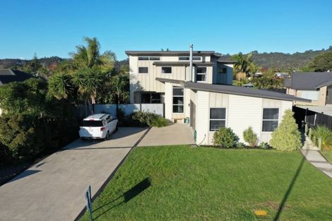 Photo of property in 5 Acacia Court, Whitianga, 3510