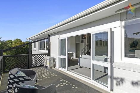 Photo of property in 84 Holborn Drive, Stokes Valley, Lower Hutt, 5019