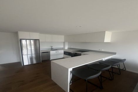 Photo of property in 14 Te Puketoka Lane, Mangere, Auckland, 2022