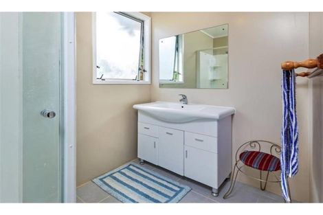 Photo of property in 36 Aronia Way, Goodwood Heights, Auckland, 2105