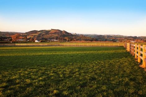 Photo of property in 78 Mile Road, Bombay, 2675