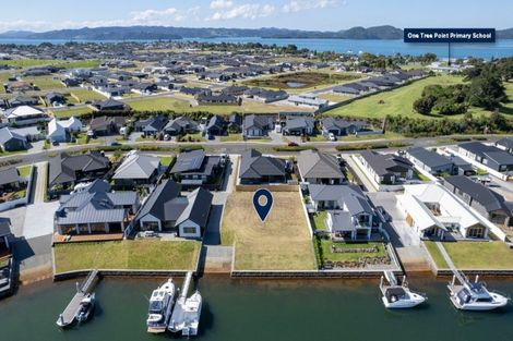 Photo of property in 63 Stace Hopper Drive, One Tree Point, 0118