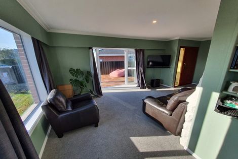 Photo of property in 5 Tothill Place, Papanui, Christchurch, 8053