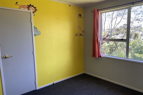 Photo of property in 13 Adam Sunde Place, Glen Eden, Auckland, 0602