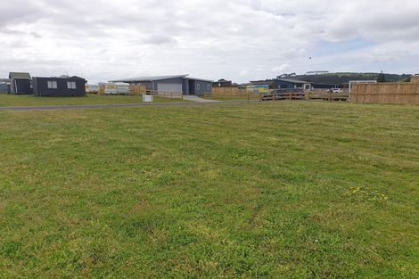 Photo of property in 9 Navigation Drive, Cooks Beach, Whitianga, 3591