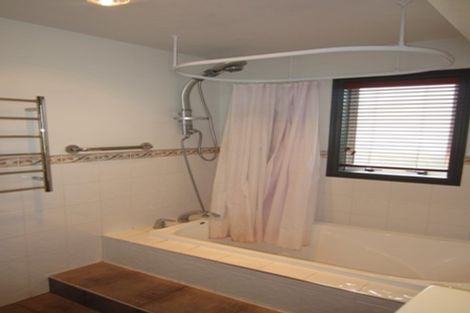 Photo of property in 8 Vesty Avenue, Hillcrest, Hamilton, 3216