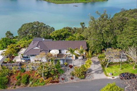 Photo of property in 191a Sandspit Road, Shelly Park, Auckland, 2014