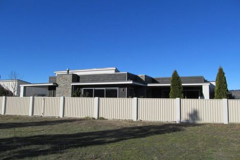 Photo of property in 32 Larch Crescent, Alexandra, 9320