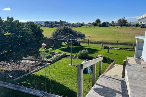 Photo of property in 116 Park Avenue, Whangamata, 3620