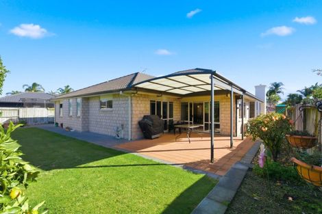 Photo of property in 29 Saint Heliers Place, Papamoa Beach, Papamoa, 3118