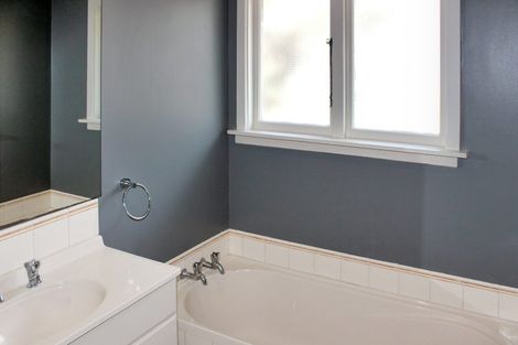 Photo of property in 43 Hounslow Street, Ilam, Christchurch, 8041