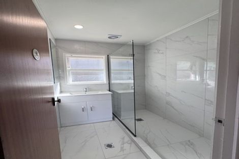 Photo of property in 1/18 Anne Road, Hillcrest, Auckland, 0627