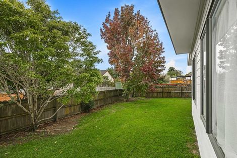 Photo of property in 7 Gala Place, Henderson, Auckland, 0612