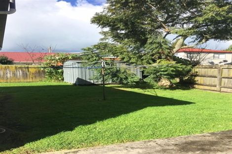 Photo of property in 14 Northcote Road, Takapuna, Auckland, 0622