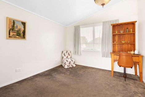 Photo of property in 17 Barnard Road, Fairy Springs, Rotorua, 3015