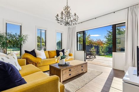 Photo of property in 6 Lewisham Park, St Albans, Christchurch, 8052