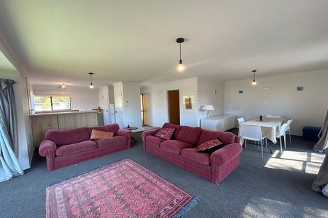 Photo of property in 128 Ocean Beach Road, Tairua, 3508