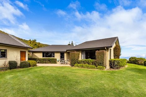Photo of property in 172 Hill View Drive, Acacia Bay, Taupo, 3385