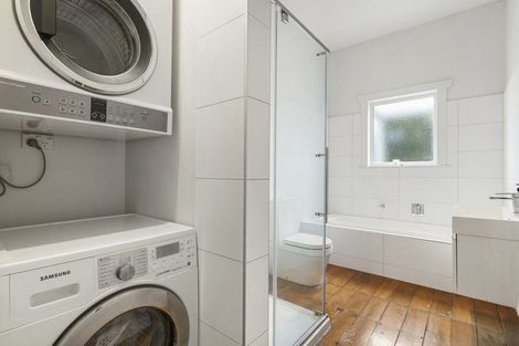 Photo of property in 4 Curzon Street, Onehunga, Auckland, 1061