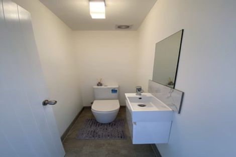 Photo of property in 17 Valhalla Drive, Beach Haven, Auckland, 0626