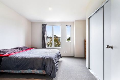 Photo of property in 49 Albionvale Road, Glen Eden, Auckland, 0602