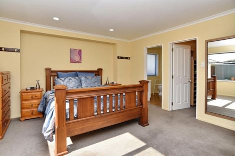 Photo of property in 17 Styx River Place, Spencerville, Christchurch, 8083