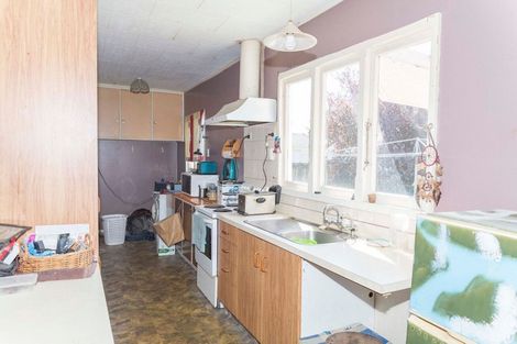 Photo of property in 24 Thyra Street, Dannevirke, 4930