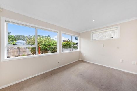 Photo of property in 452 Point Chevalier Road, Point Chevalier, Auckland, 1022