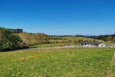 Photo of property in 33 Wairangi Road, Kerikeri, 0294